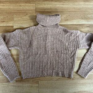 BDG cropped turtleneck